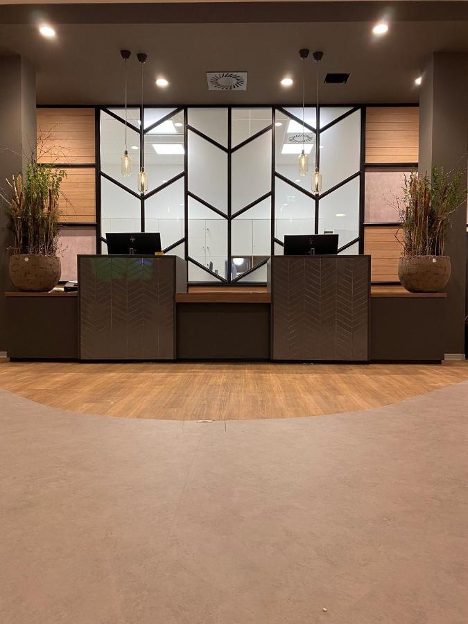 Via Plaza Meppen By Hackmann Hotel Bagian luar foto