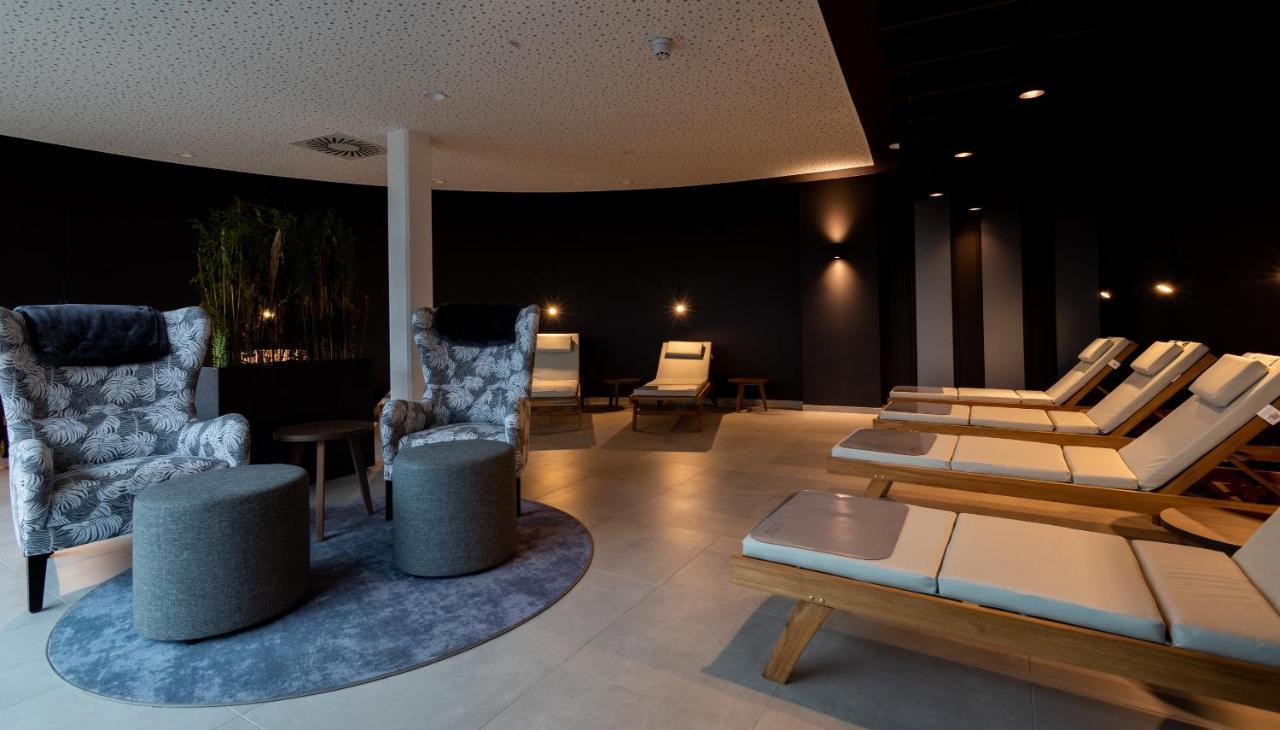 Via Plaza Meppen By Hackmann Hotel Bagian luar foto